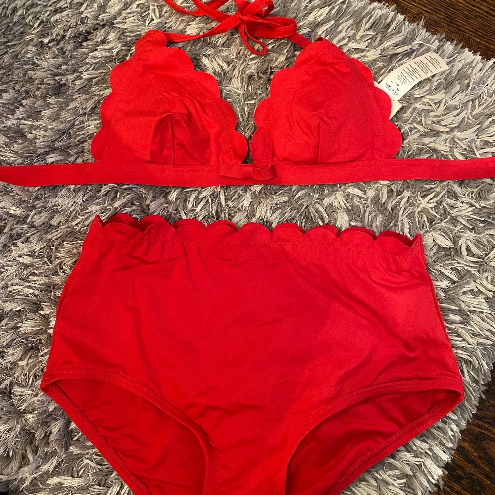 Kate Spade ♠️ high waisted red scalloped bikini set